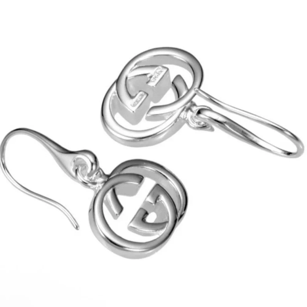 NIB Gucci Interlocking GG 925 Sterling Silver Drop Earrings - Picture 3 of 8